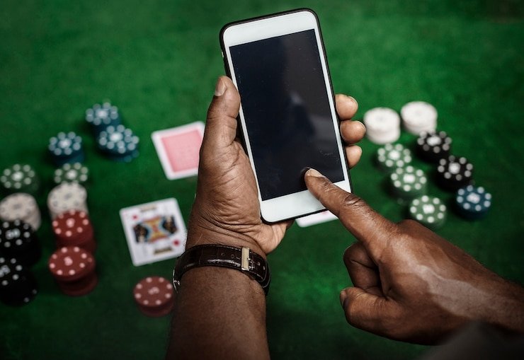 Meja VIP Roulette dengan dealer profesional